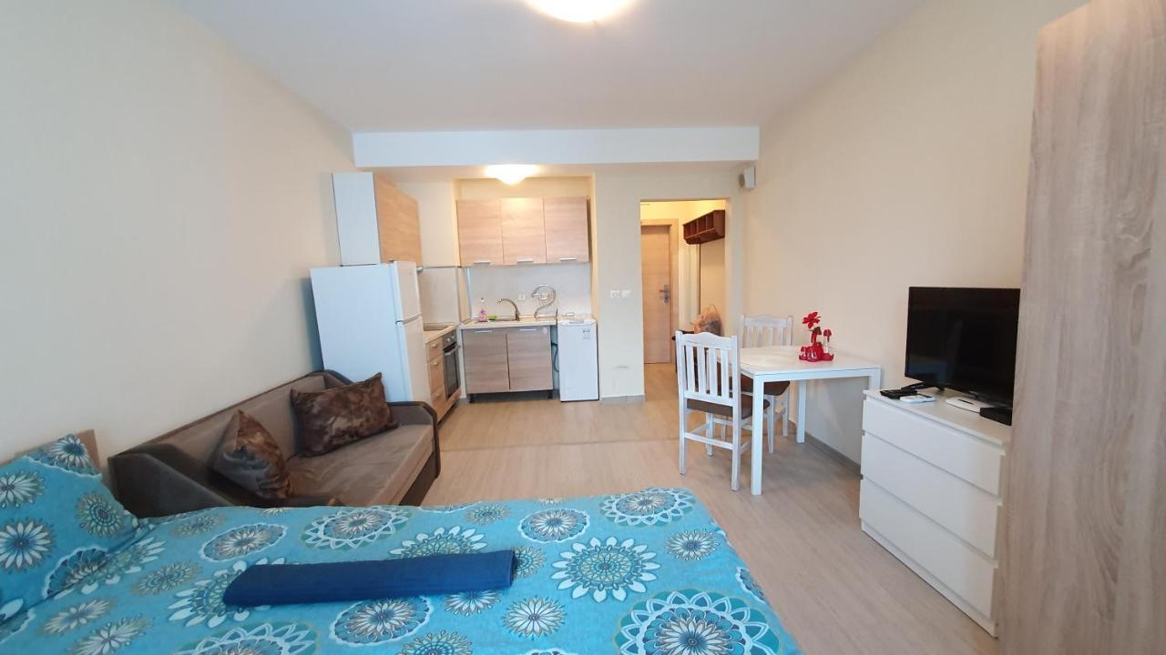Apartemen Tiara 152 Sofia