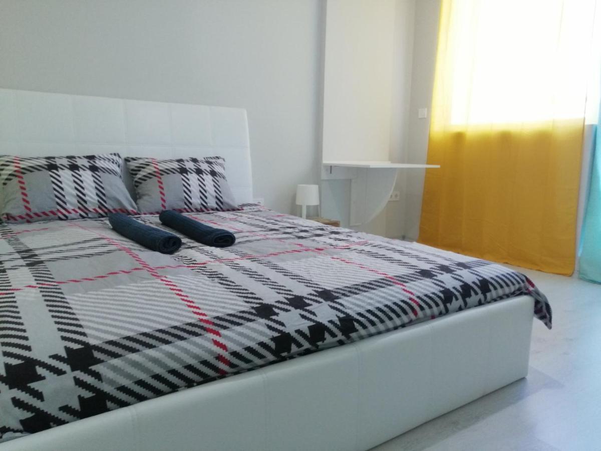 Tiara 152 Apartemen Sofia