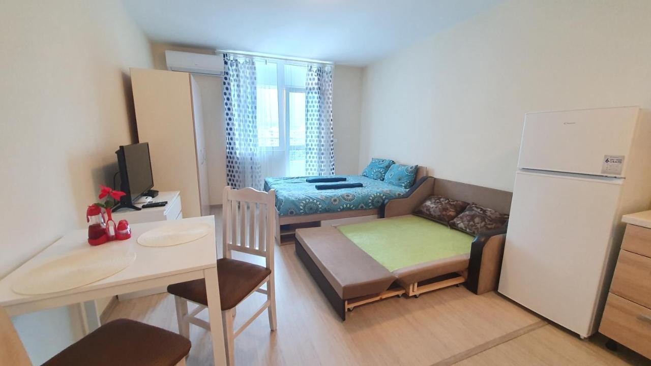 Apartemen Tiara 152